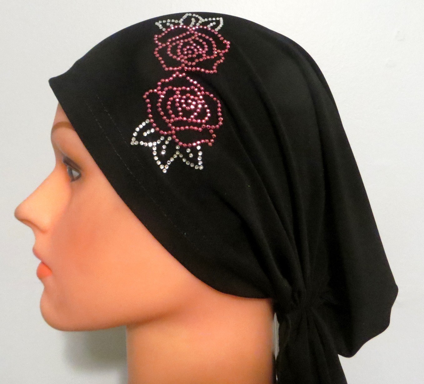 Black pre tied tichel with applique