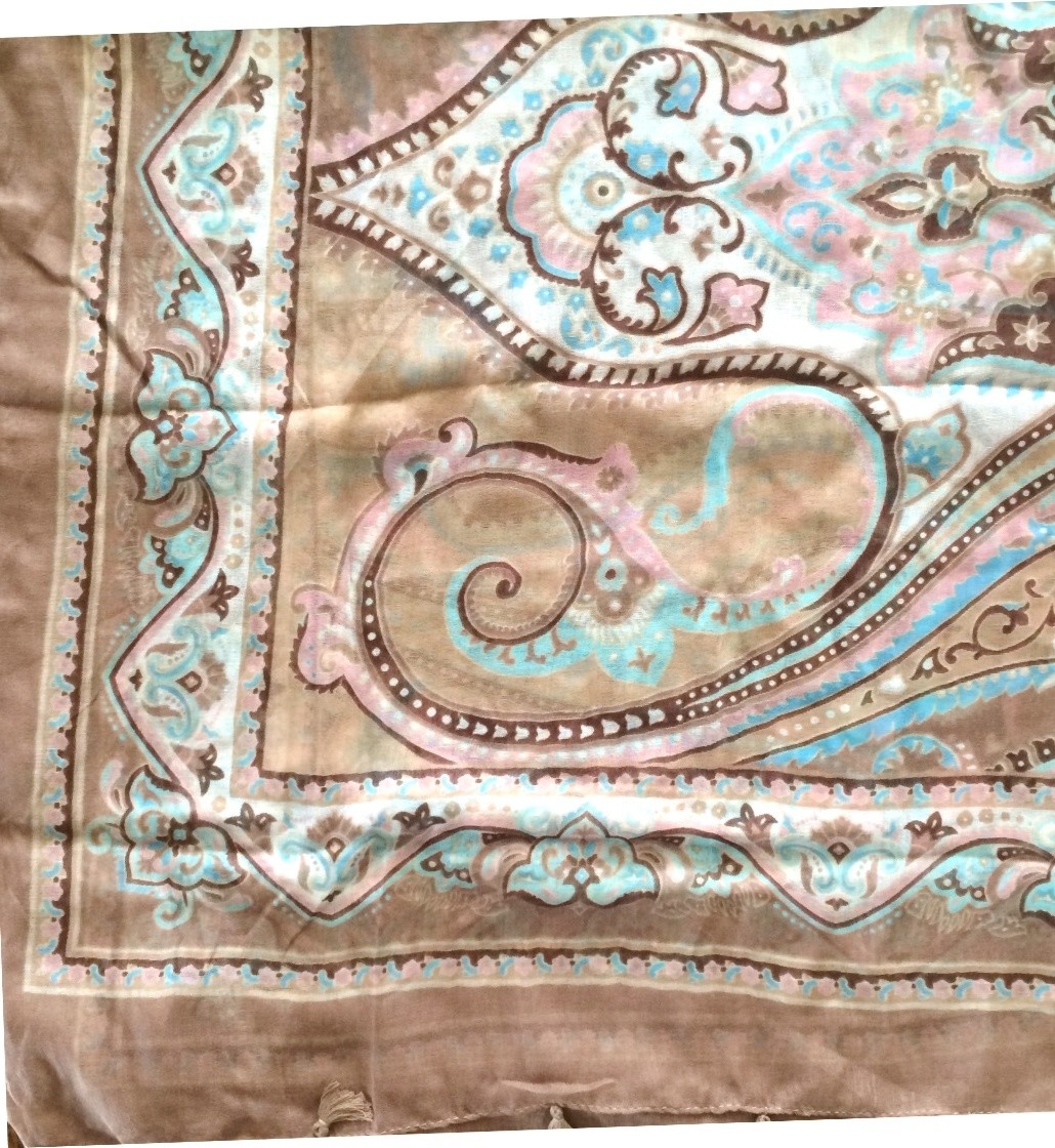Tan summery soft tichel