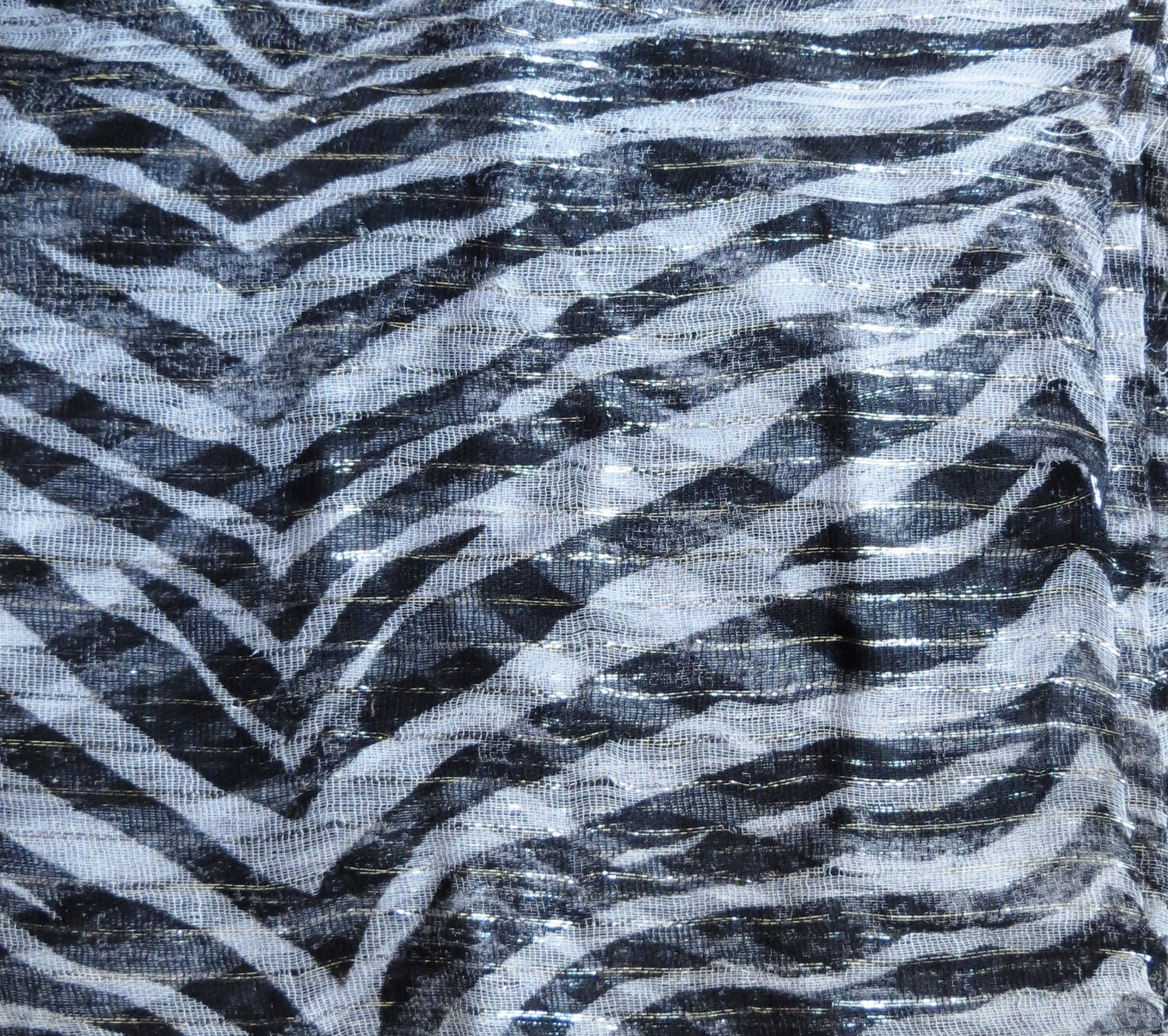 White and black zebra basic animal print tichel