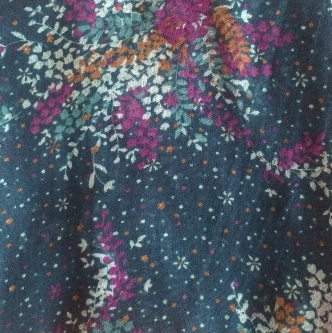 Teal mini flowers splattered tichel