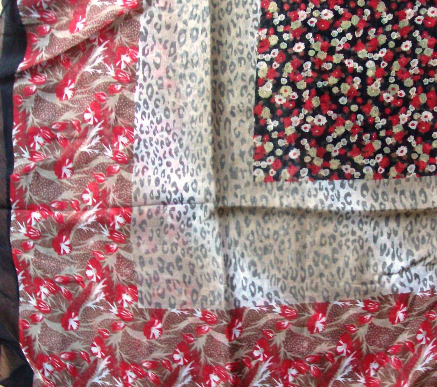 Black border silky style headscarve tichel