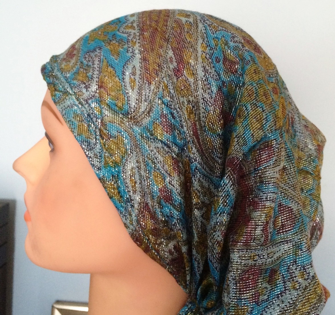 Light blue &#39;n&#39; more shimmering pretied tichel
