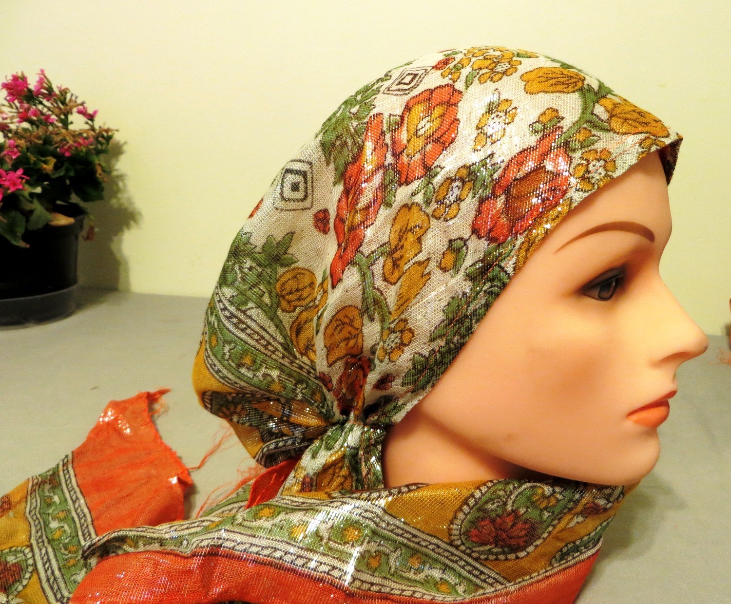 Shimmering pre tied tichel orange