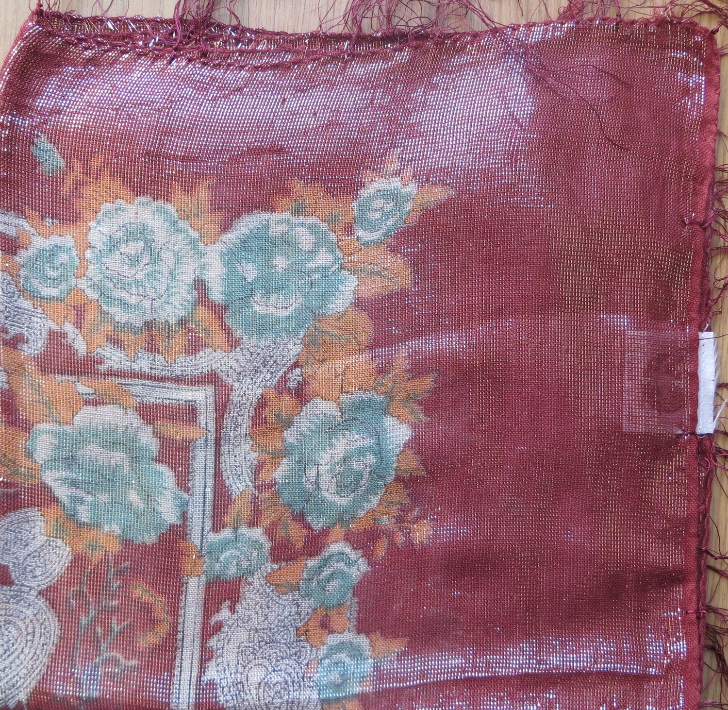 Maroon shimmering tichel