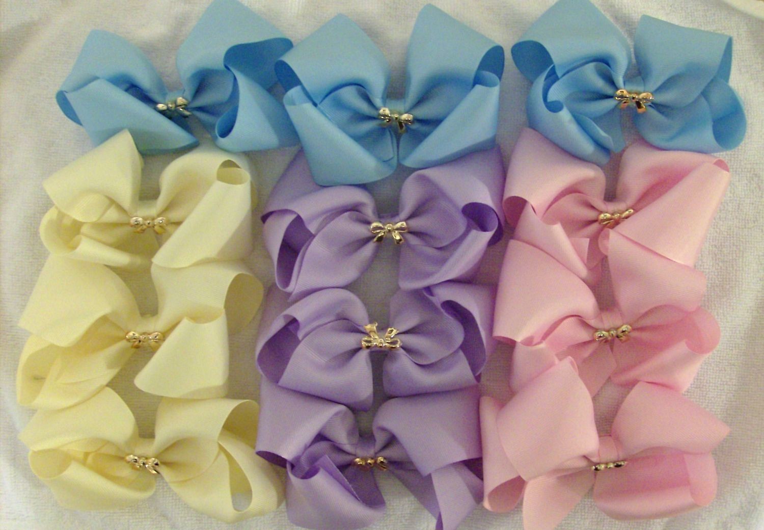 Jeweled bows
