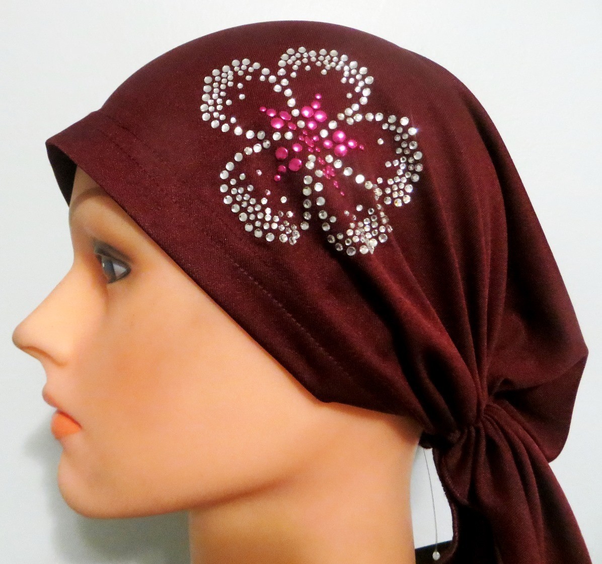 Maroon  pre tied tichel with applique