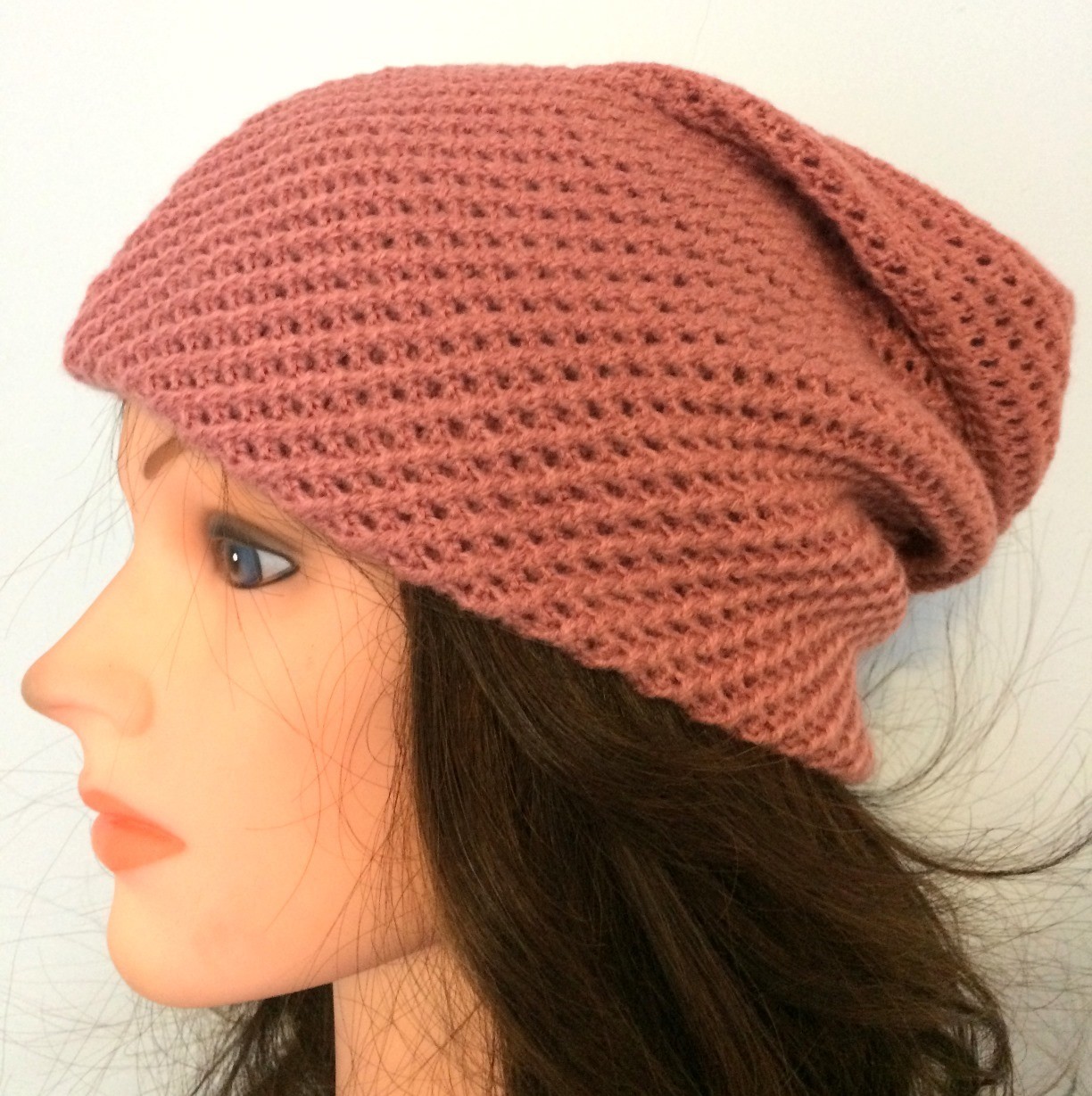 Dusty pink slouchy hat/beret