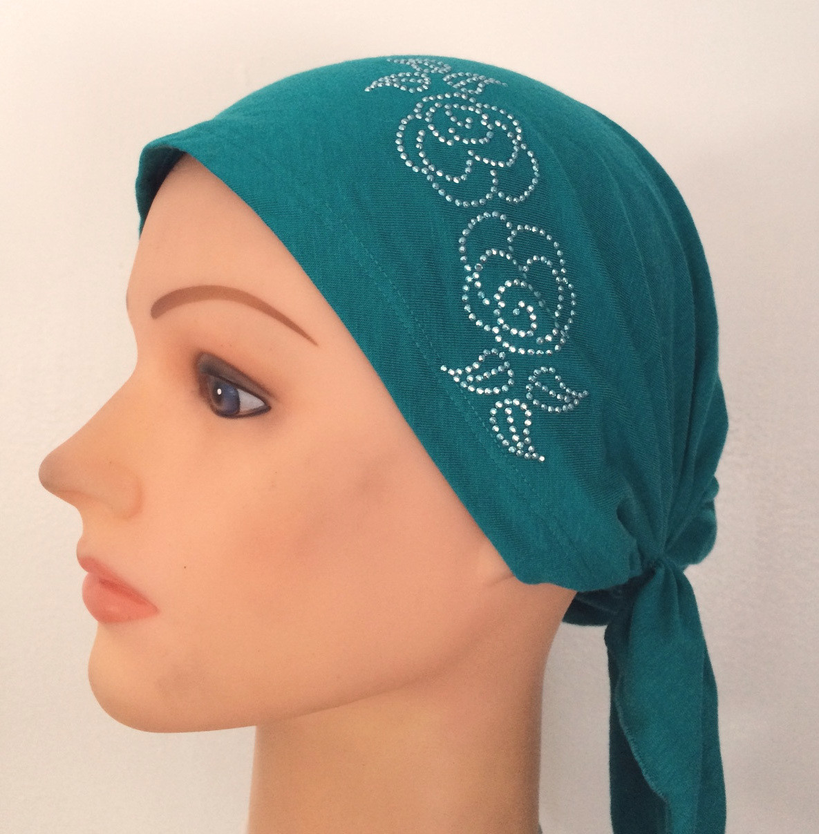 Teal green pretied tichel with applique