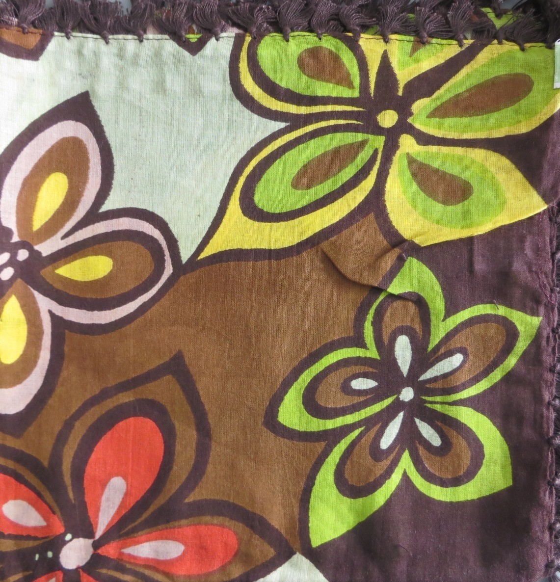 Brown burst of flower extra fancy tichel