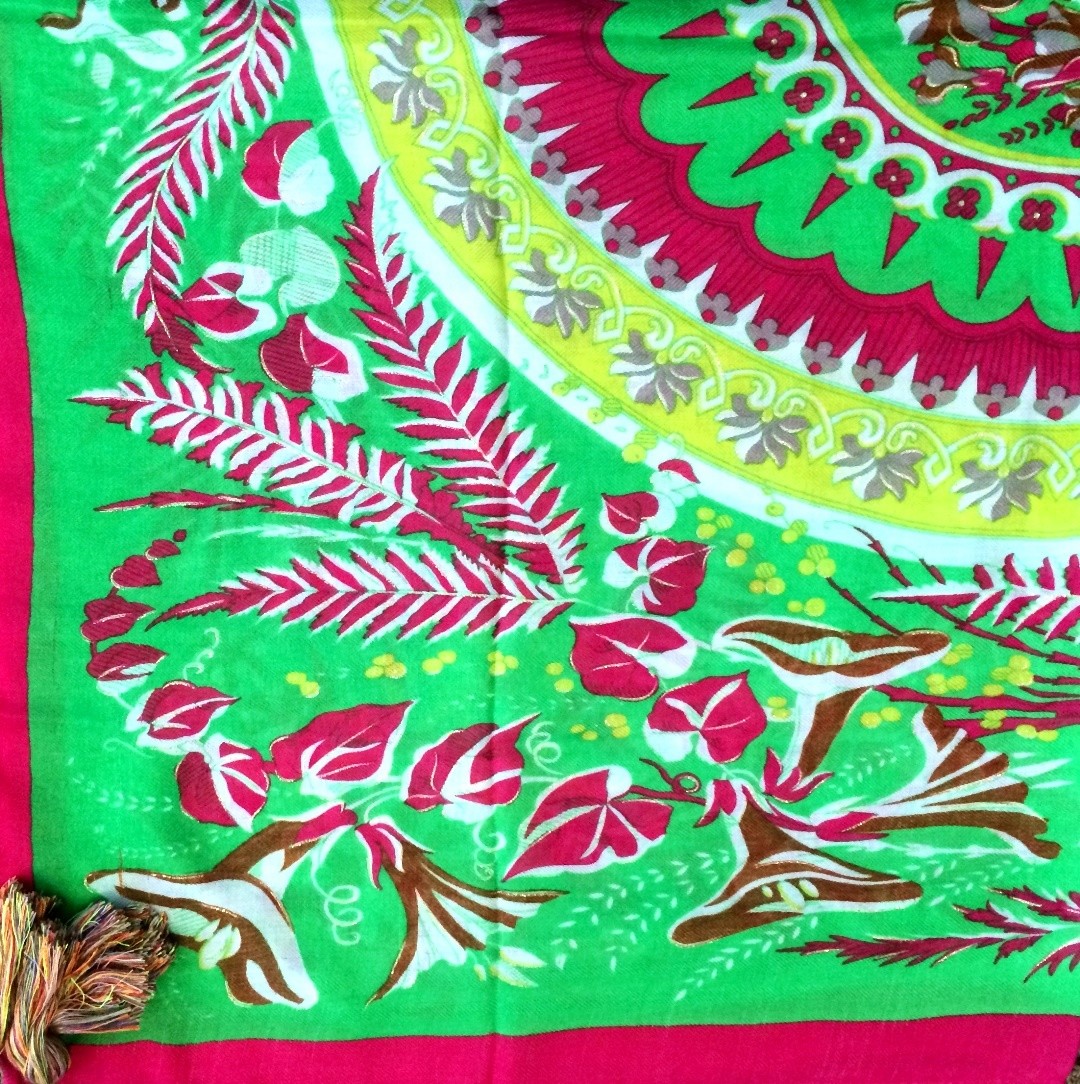 Watermelon lime soft tichel with floral pattern