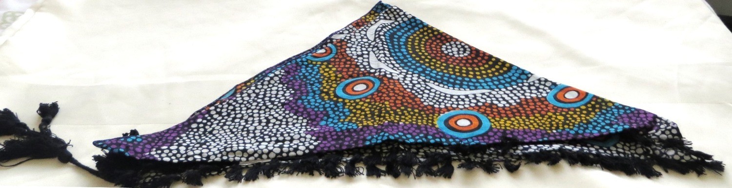 Black circles pattern bandana