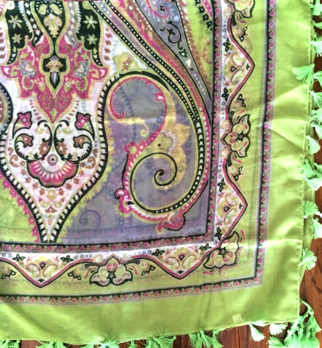 Light green summery soft tichel