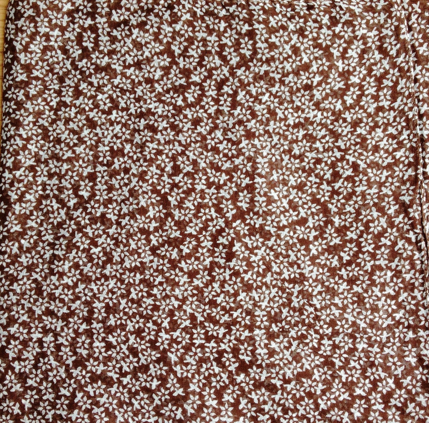 Mini flowers cotton tichel brown