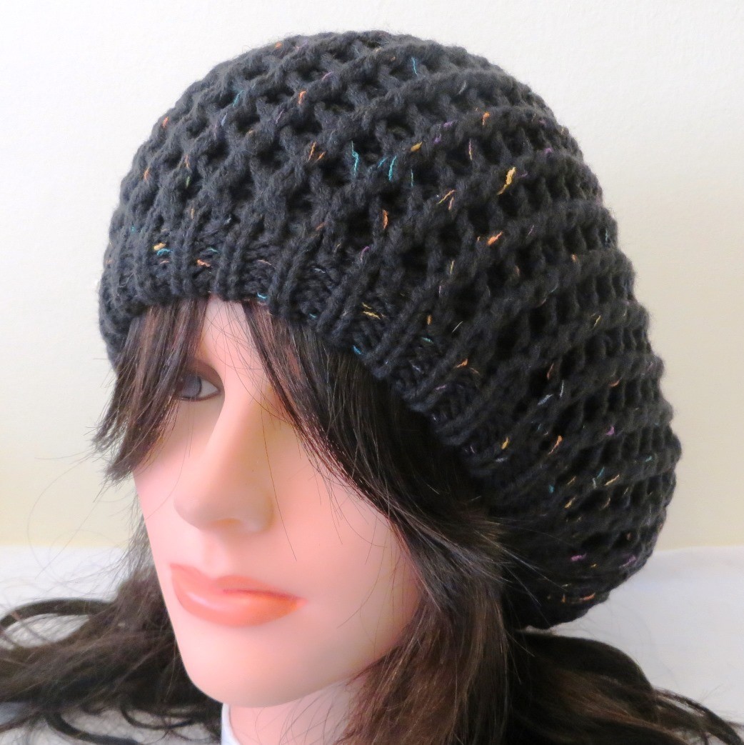 Dark gray beret holes pattern
