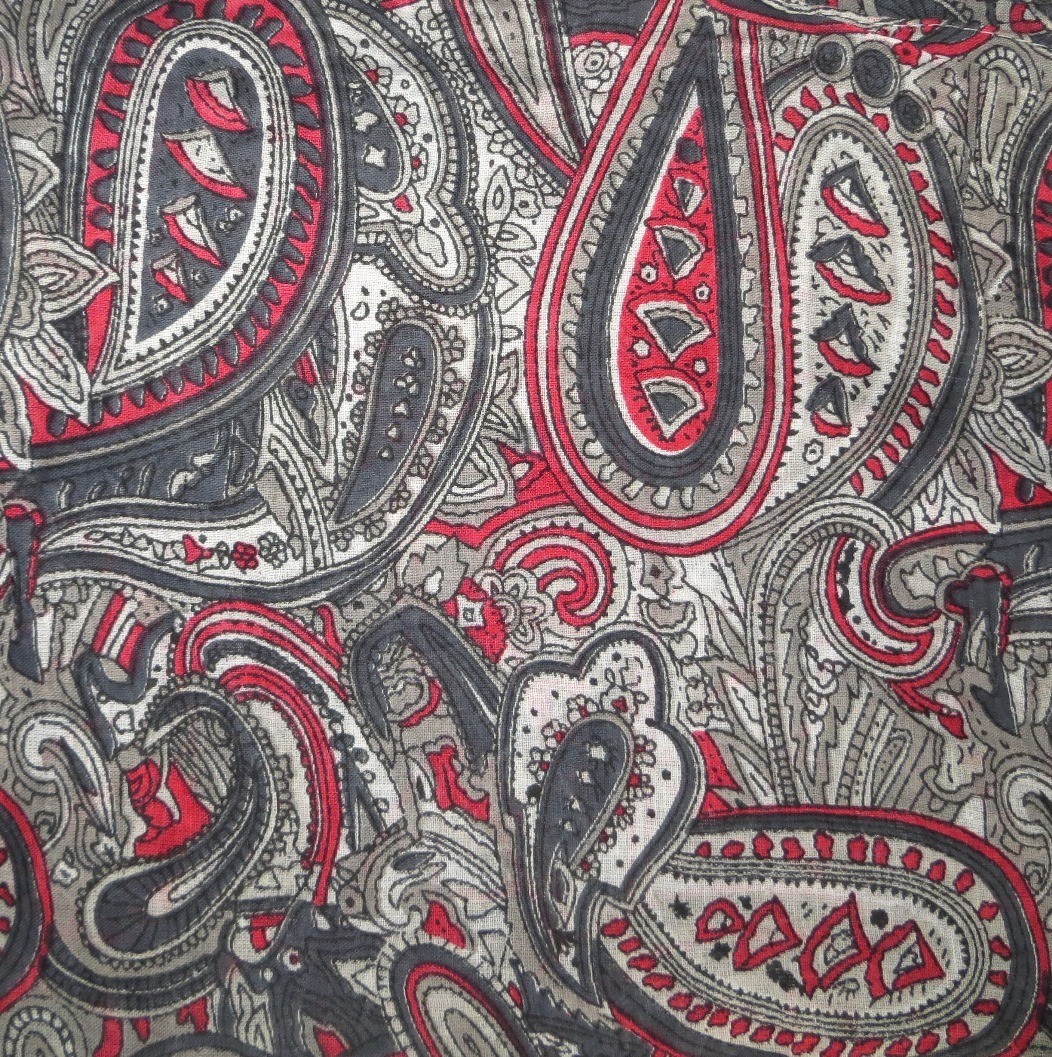 Red and gray fancy headscarve tichel