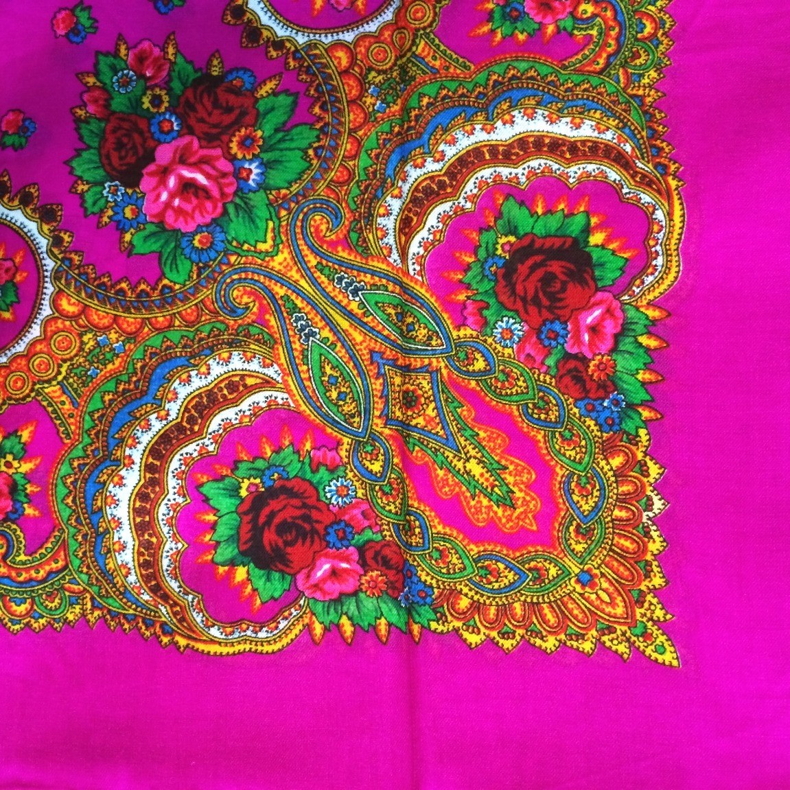 Bright fuchsia vintage tichel with paisley pattern
