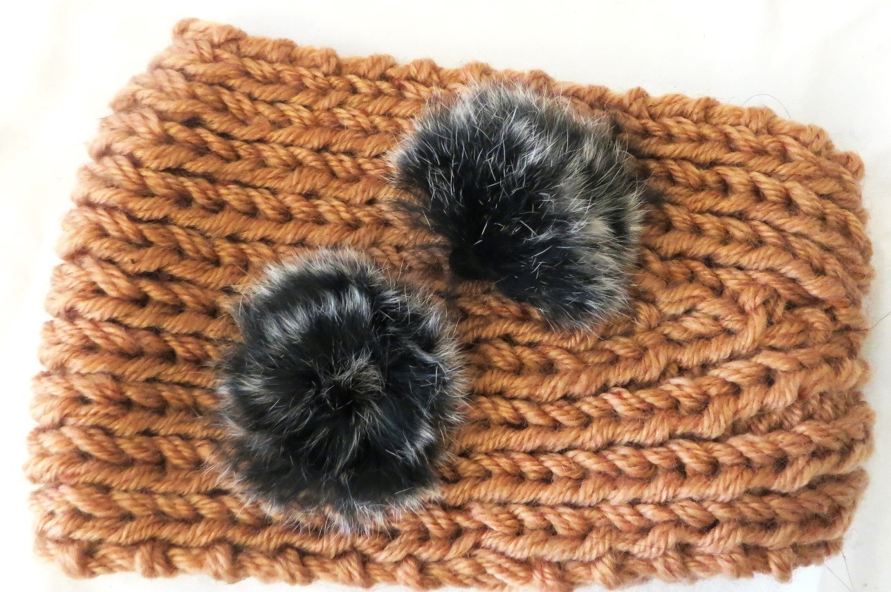 Beige pom pom head wrap