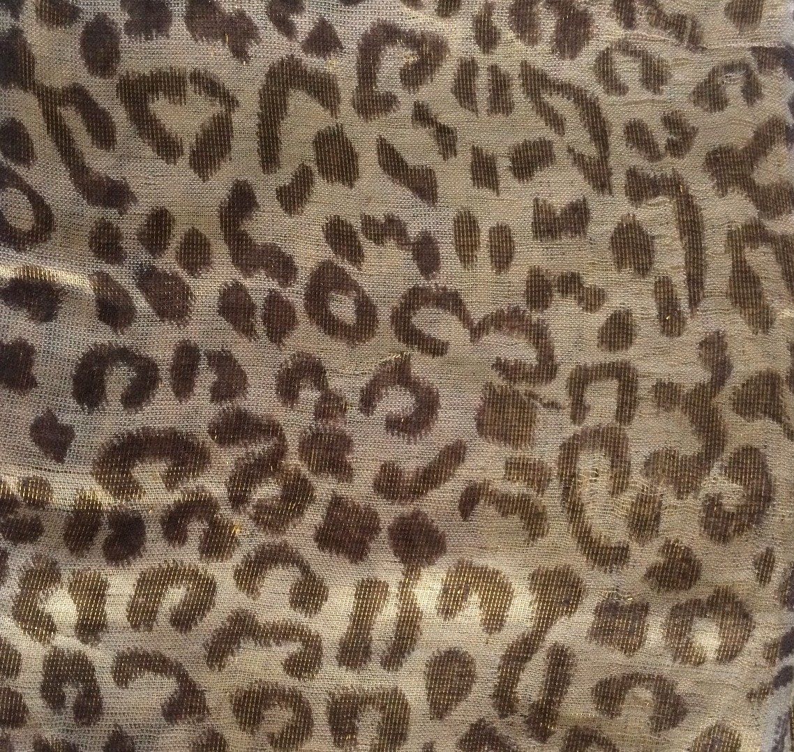 Beige shimmering animal print tichel
