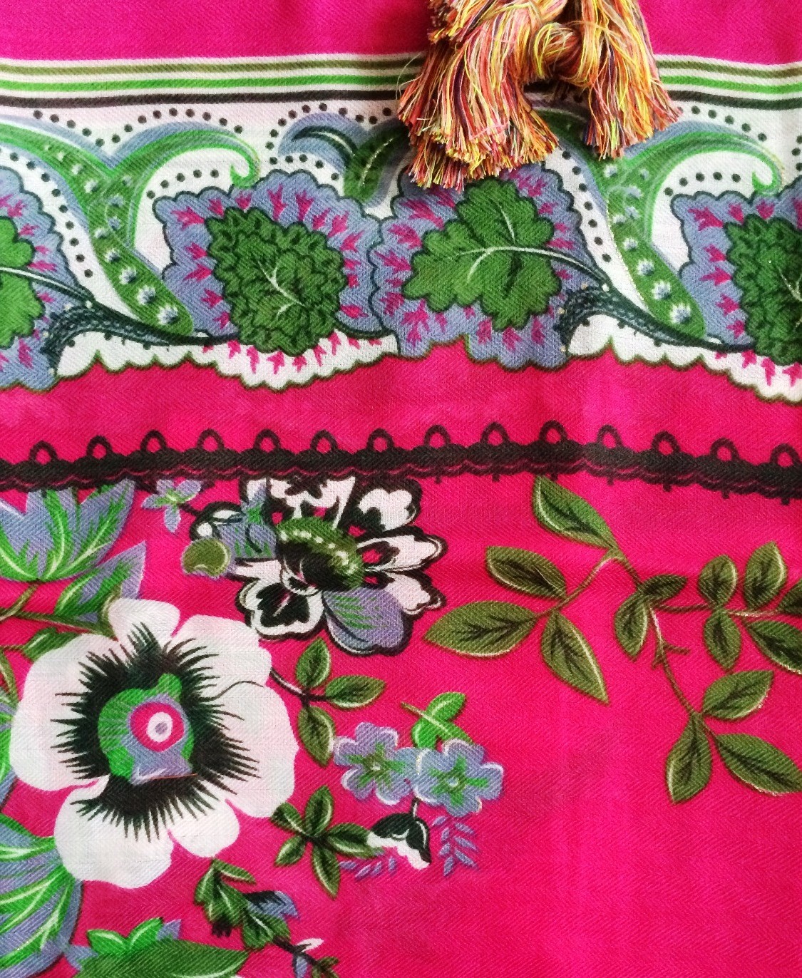 Pretty in pink flowers soft tichel