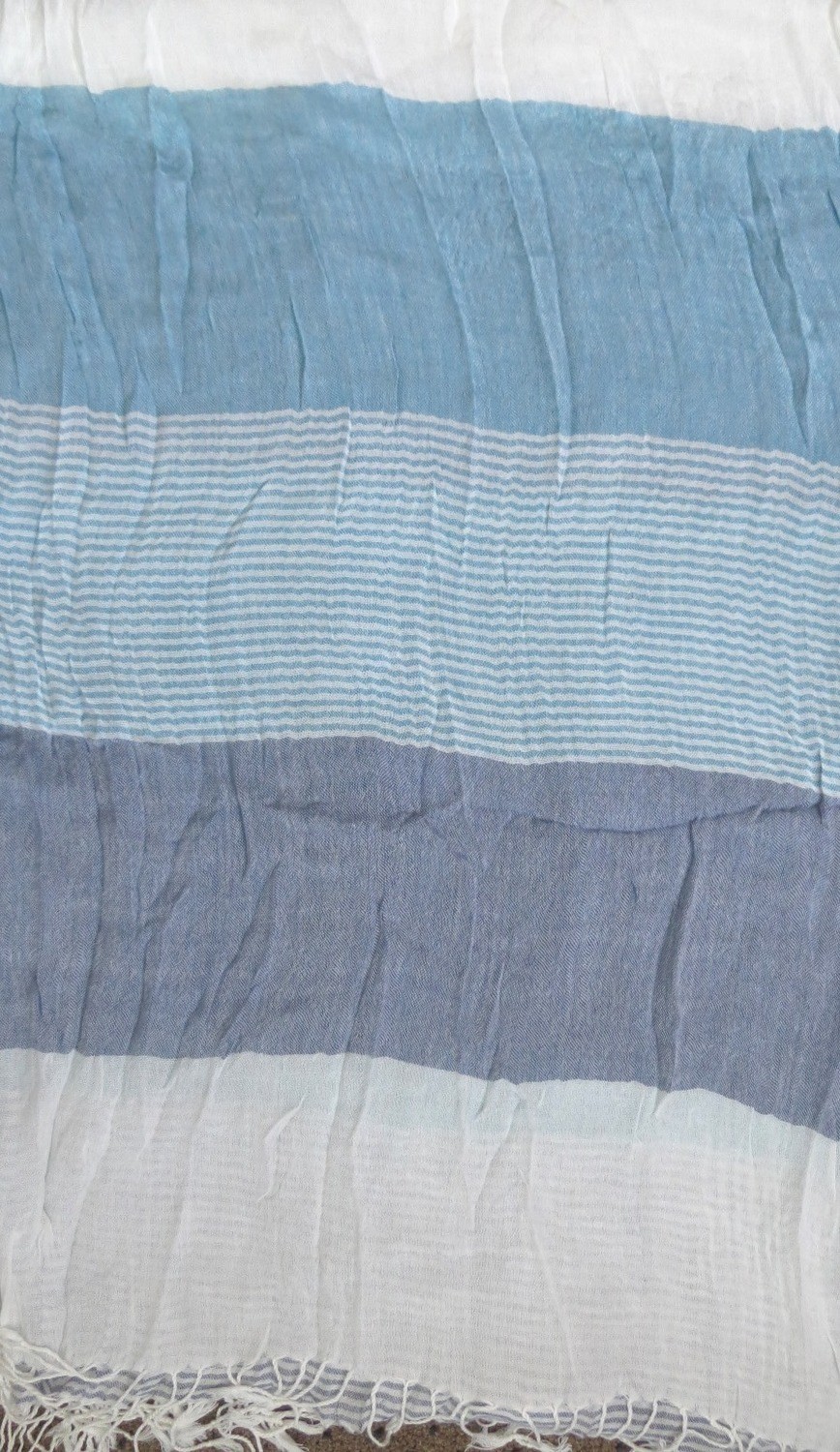 Blue thick stripes rectangle tichel