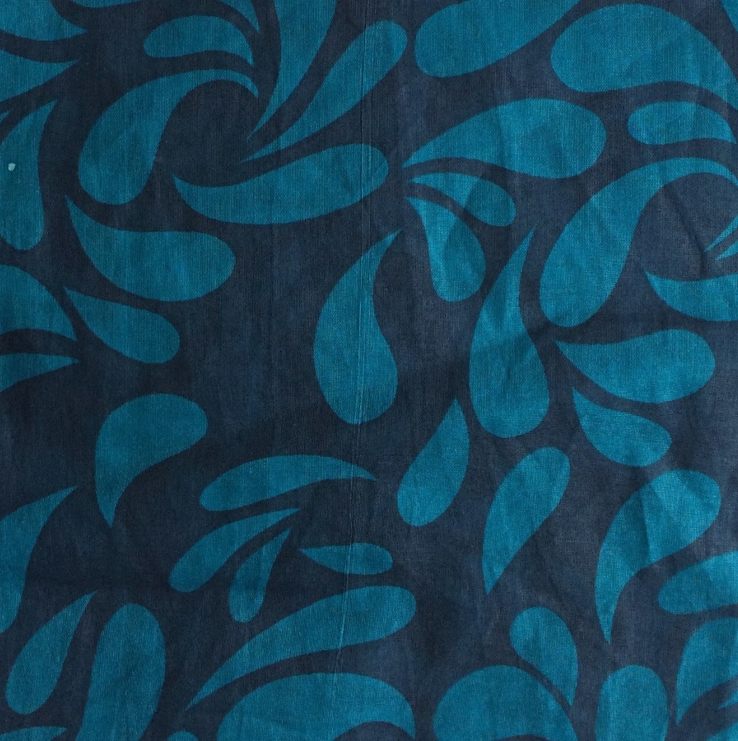 Blue tear drop patterned tichel
