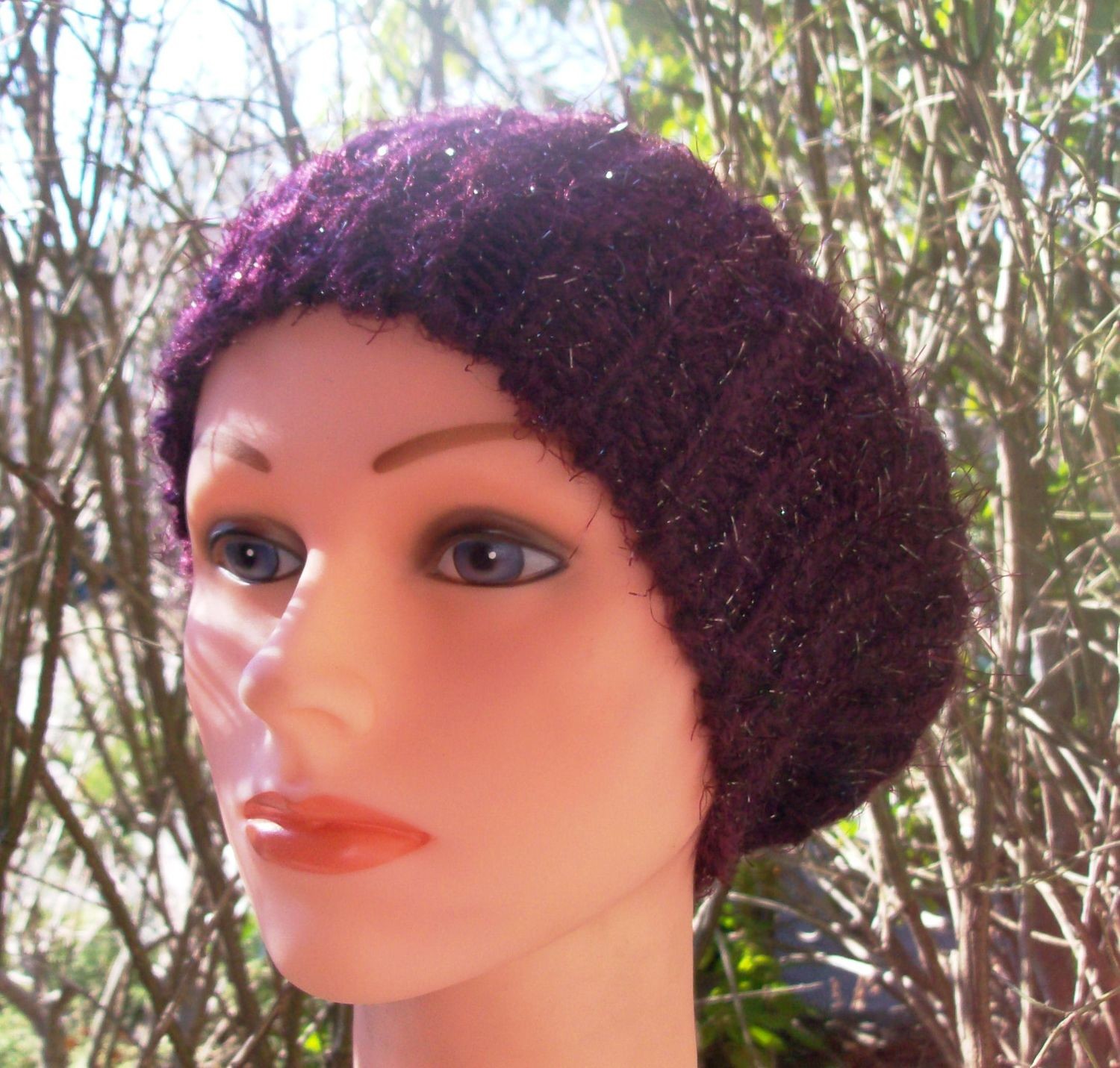 Shimmer beret wine color