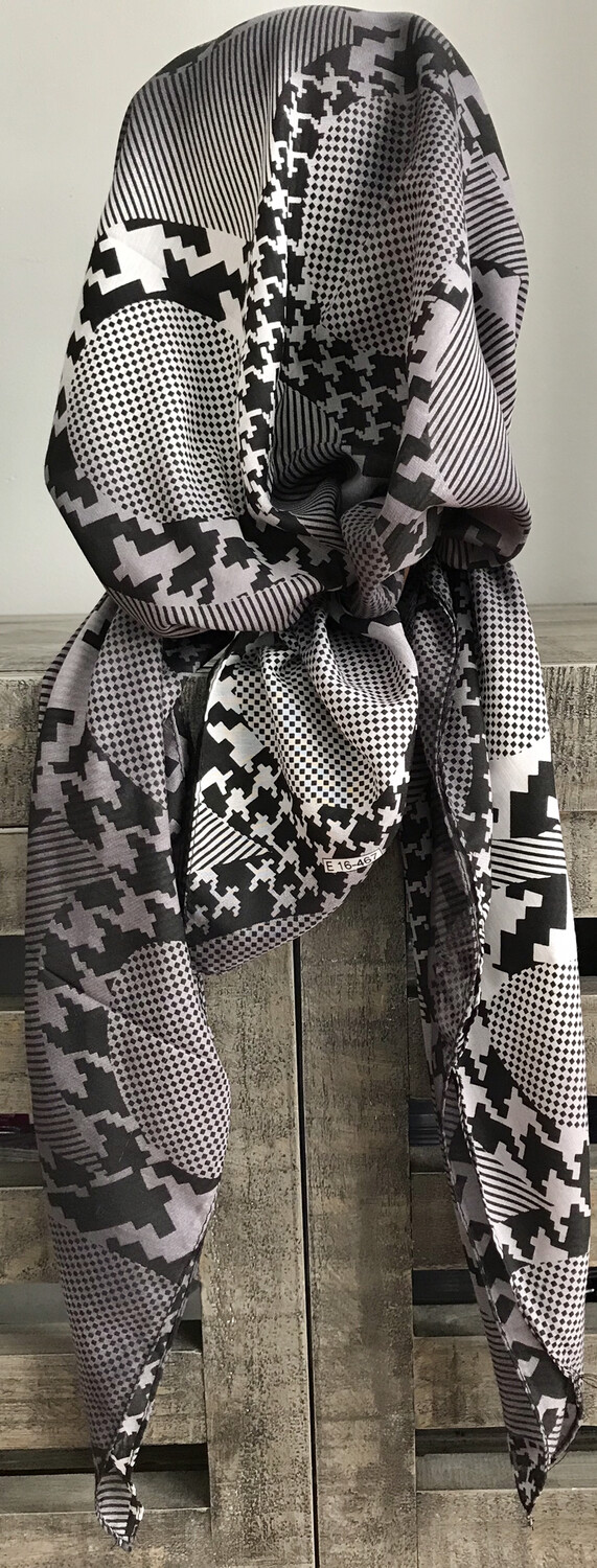 Black/gray pretied Turkish Tichel