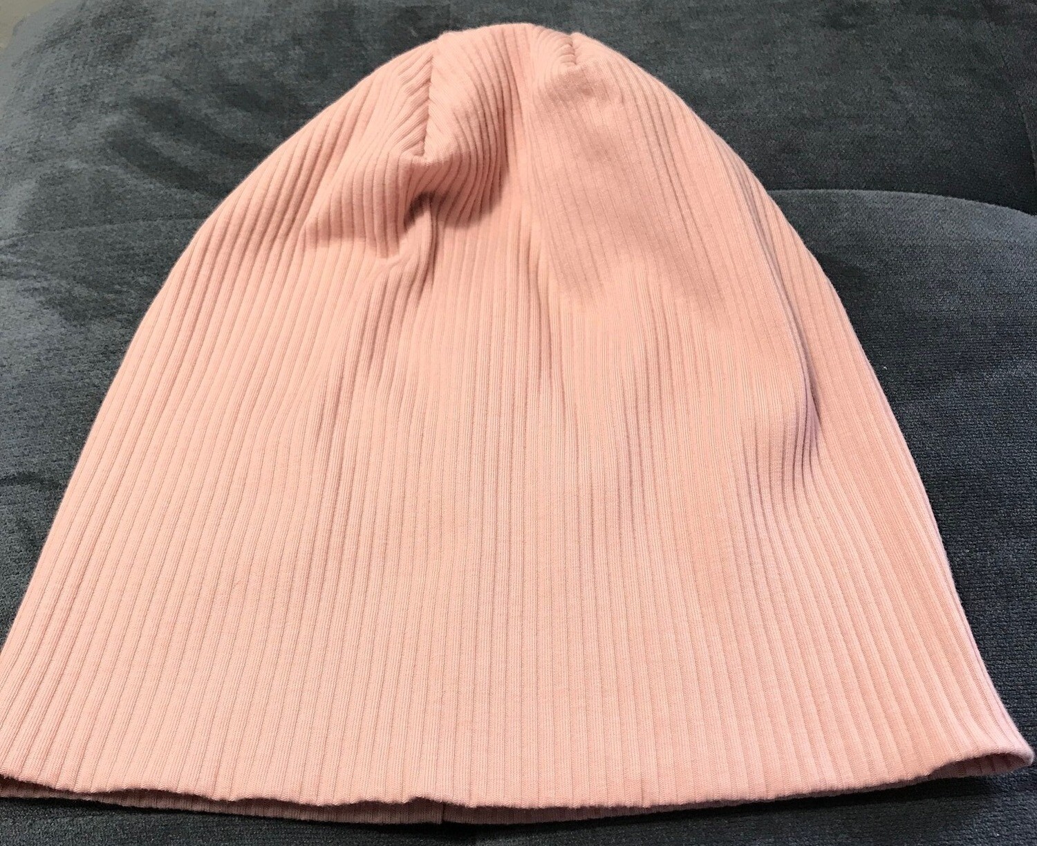 solid ribbed beanie