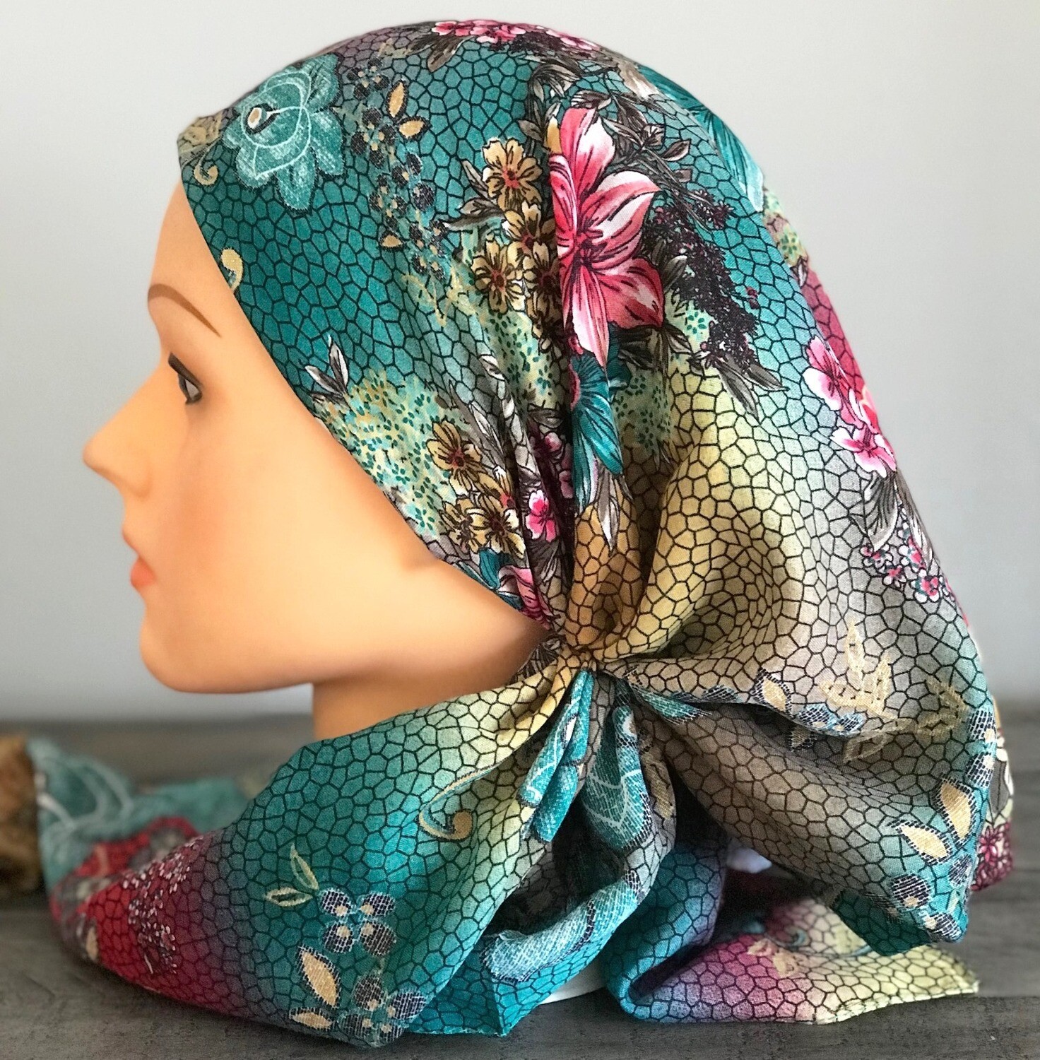 Multicolored pretied Turkish Tichel