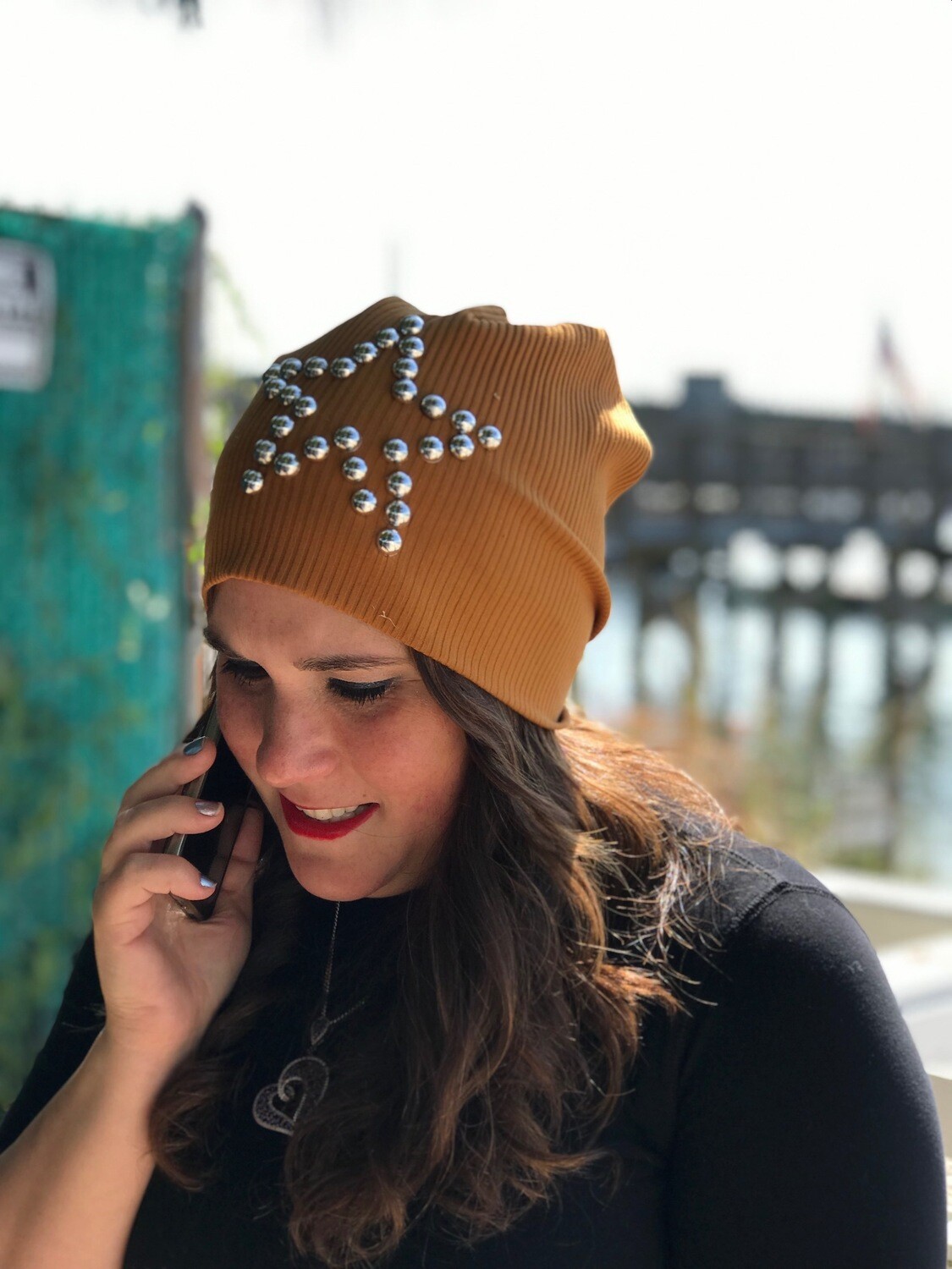 Ribbed beanies with star (click to choose colors)