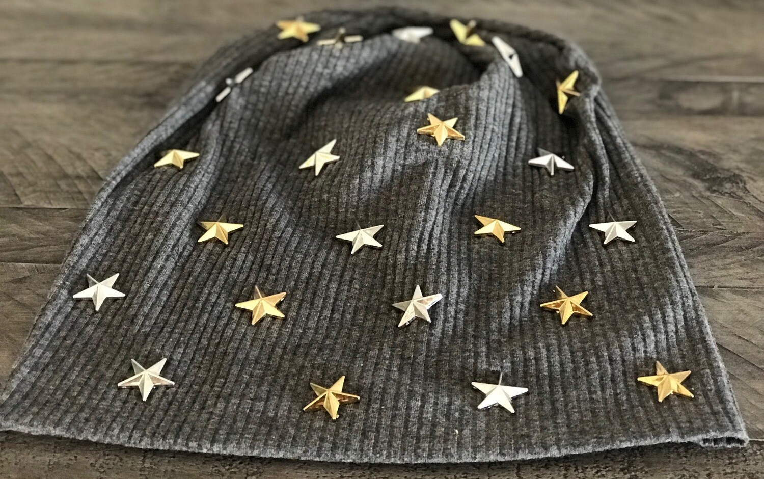 Ribbed dark gray &quot;Your&#39;e the Star&quot; Beanies