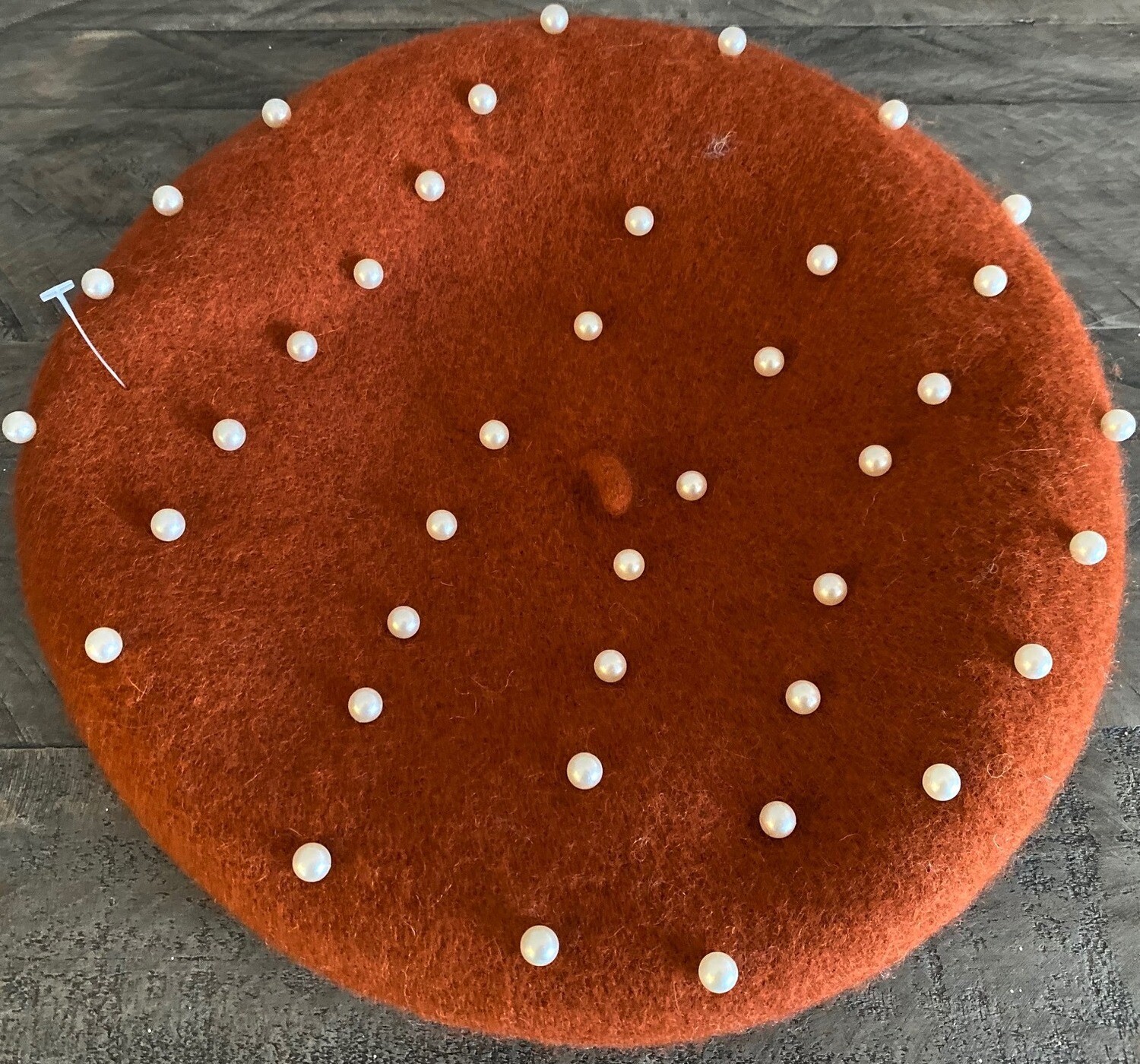 Burnt orange wool beret w/pearls