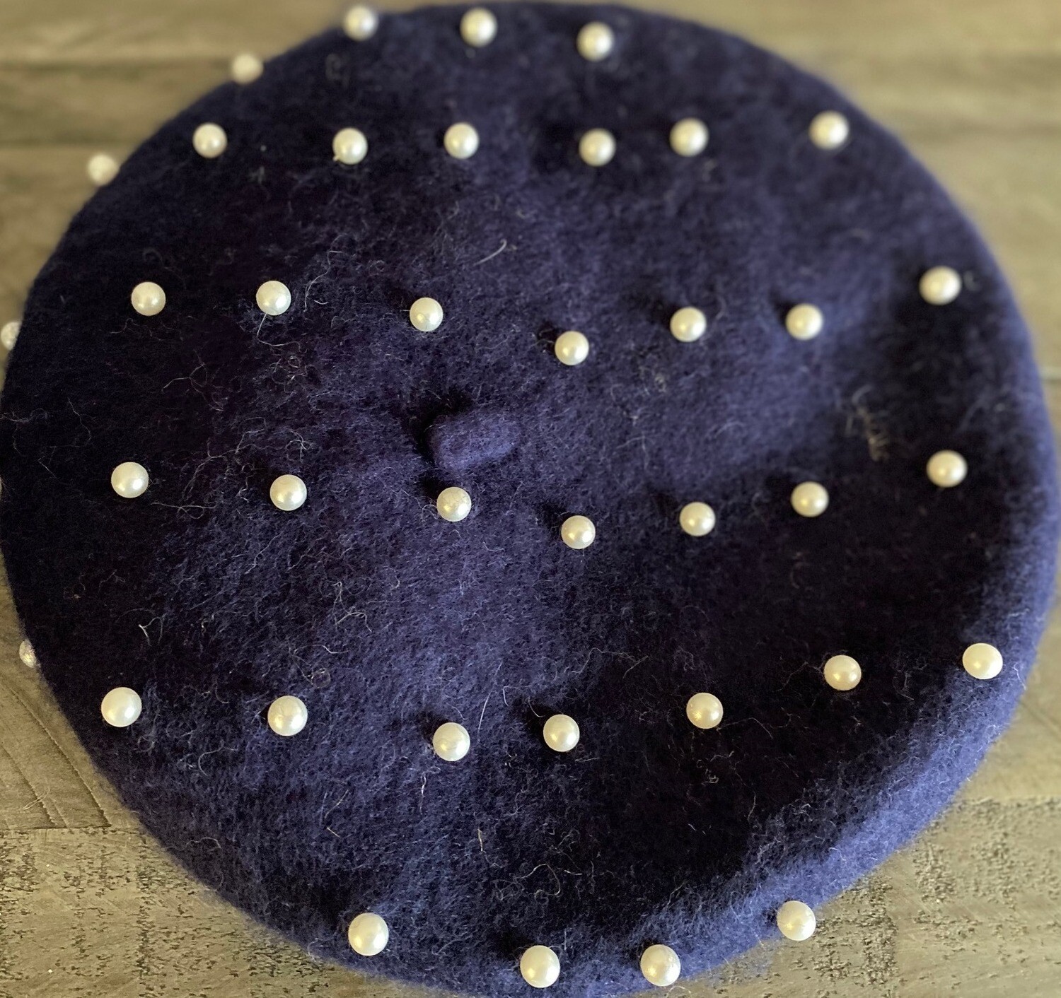 Navy wool beret w/pearls