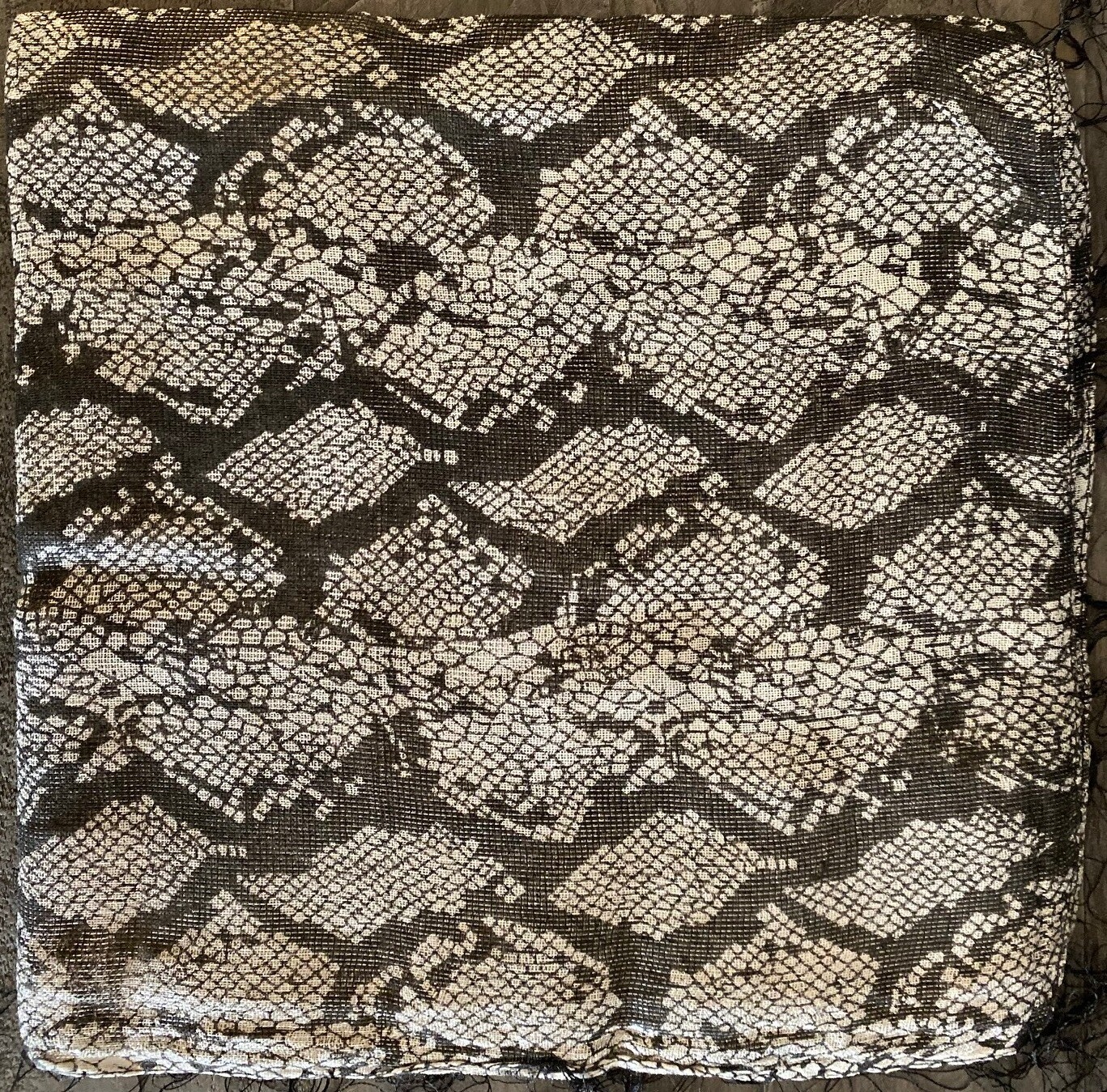 Snakeskin print  tichel