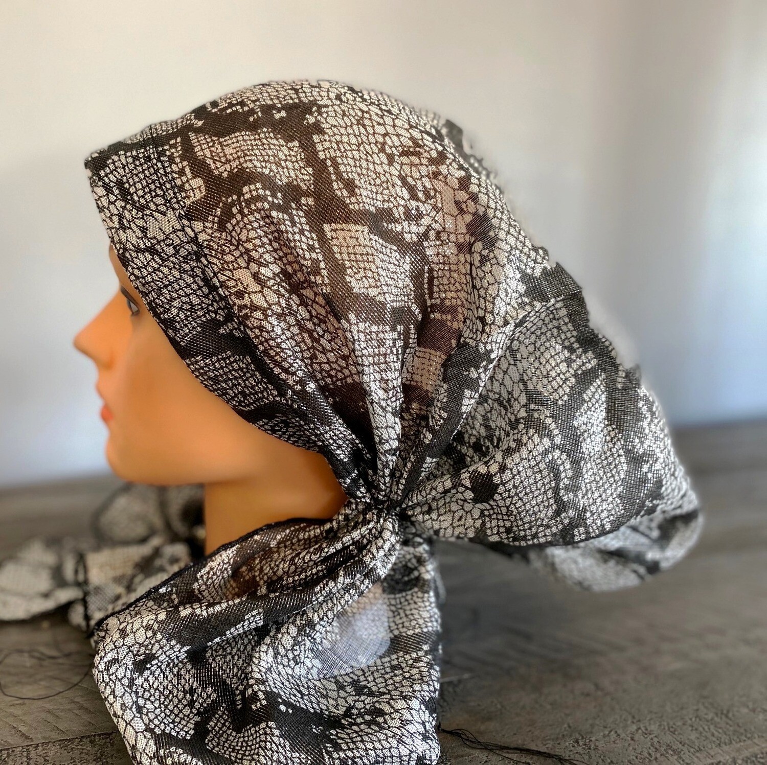 Black snakeskin print shimmer pretied tichel, choose: plain