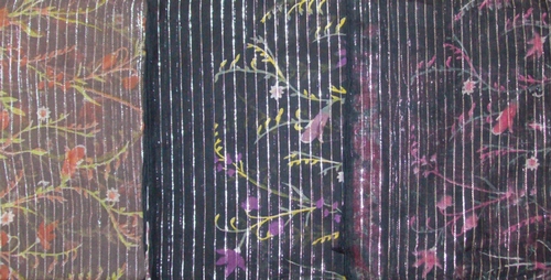 Long stemmed flowered tichels