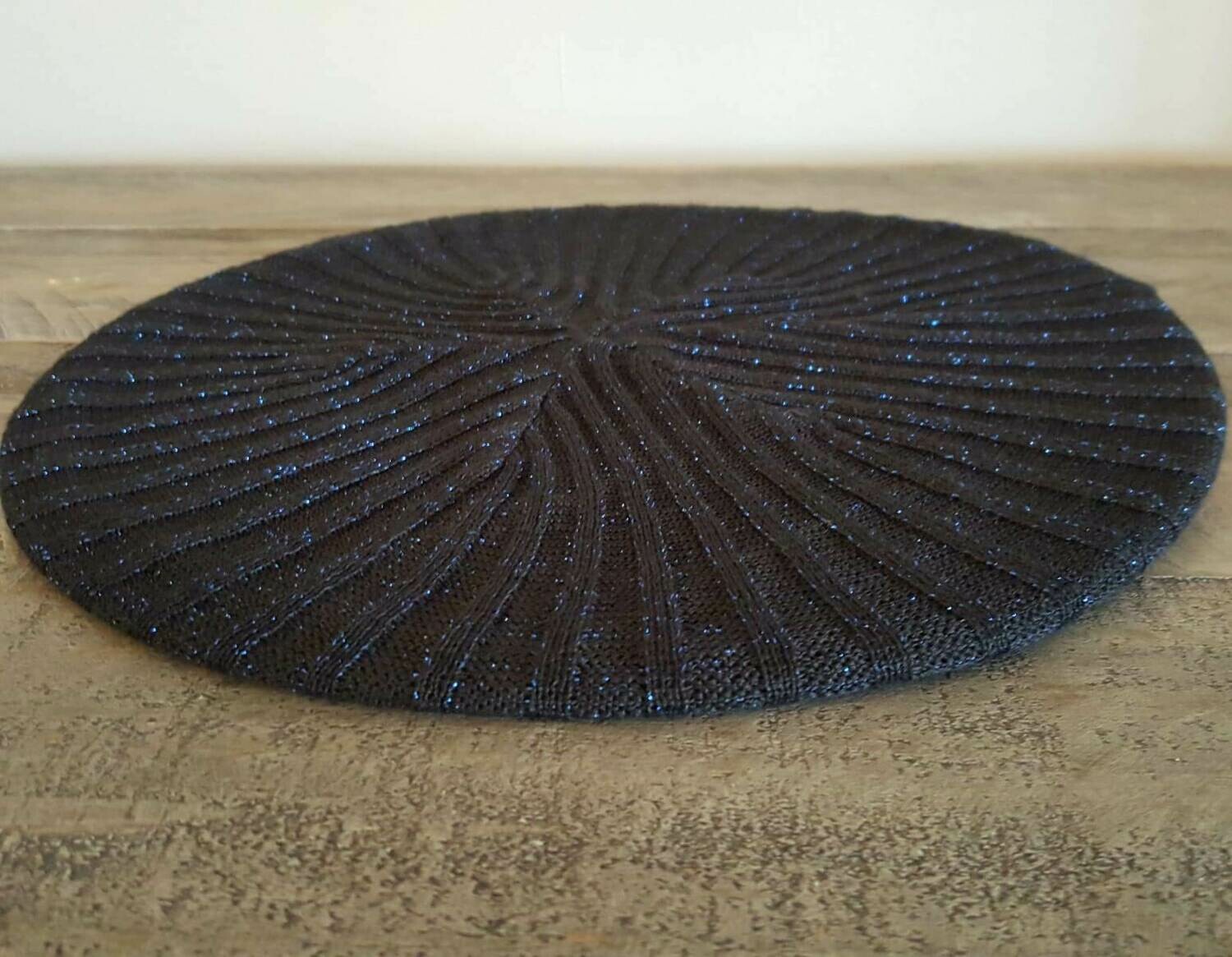 Black with royal blue lightweight lined beret/snood