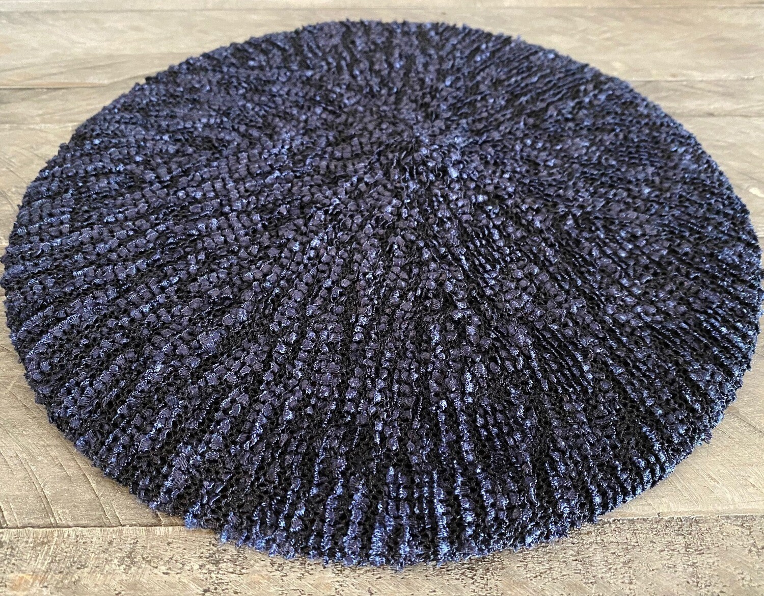 Pearl snood navy blue lined