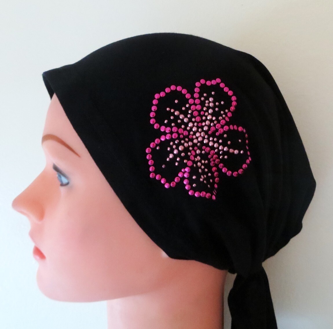 Black pre tied tichel with applique