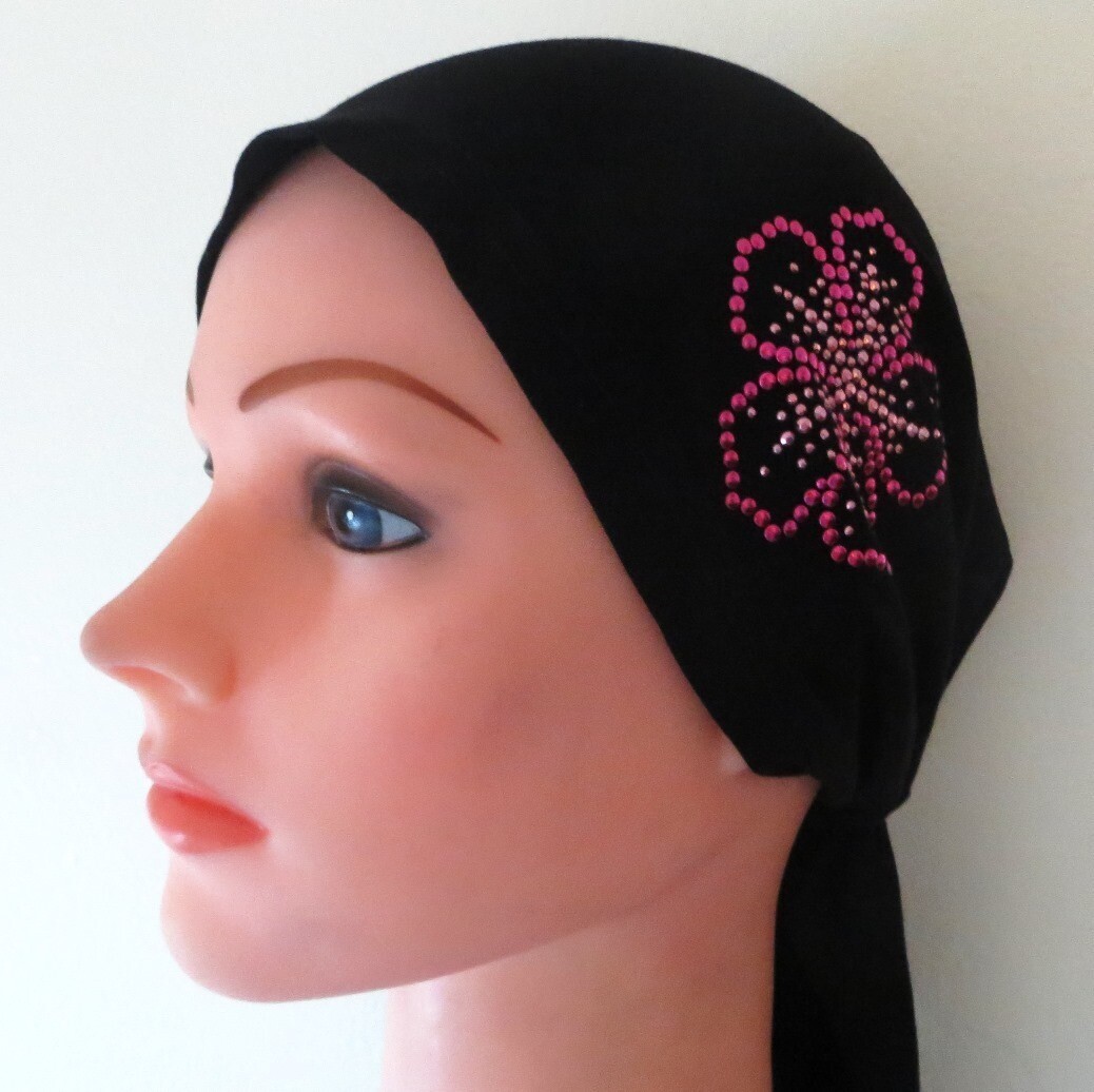 Black pre tied tichel with applique