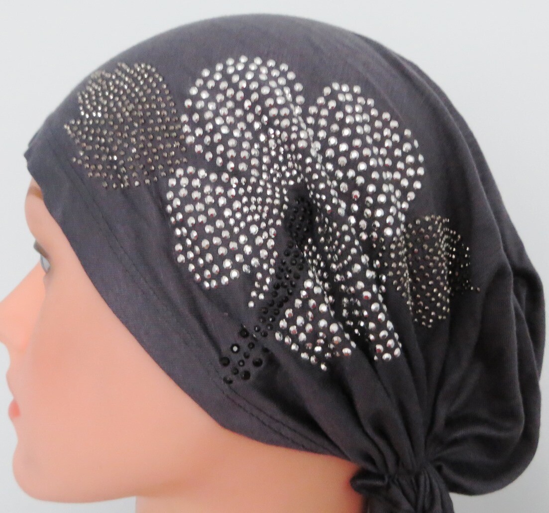 Charcoal gray pre-tied tichel with large applique