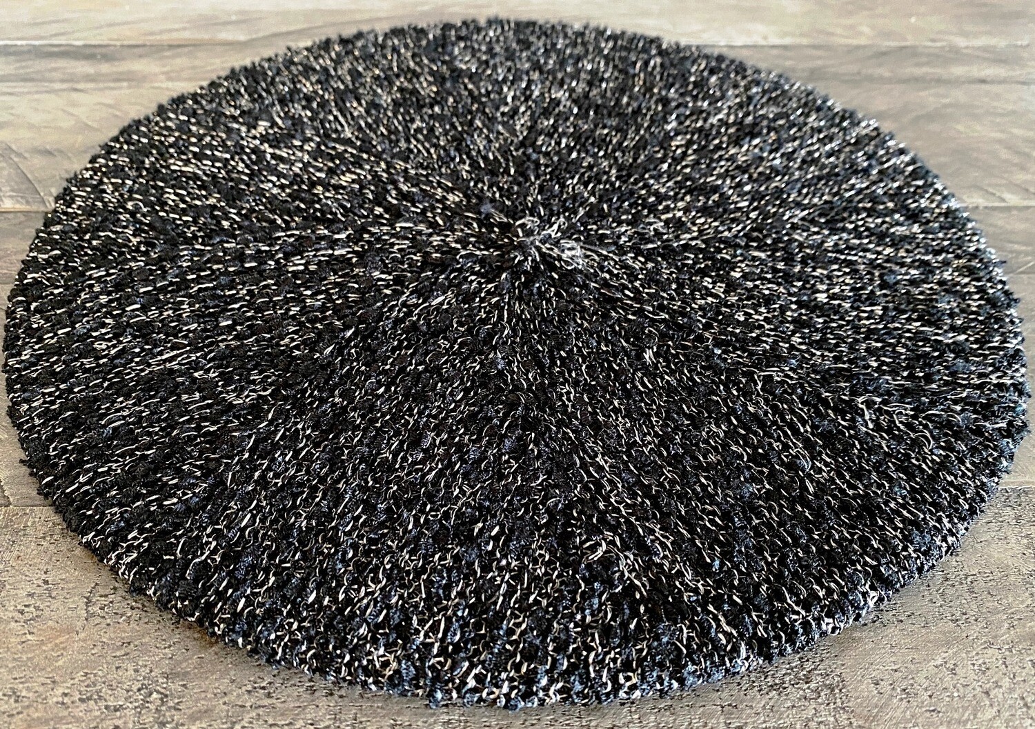 Pearl snood black w/silver