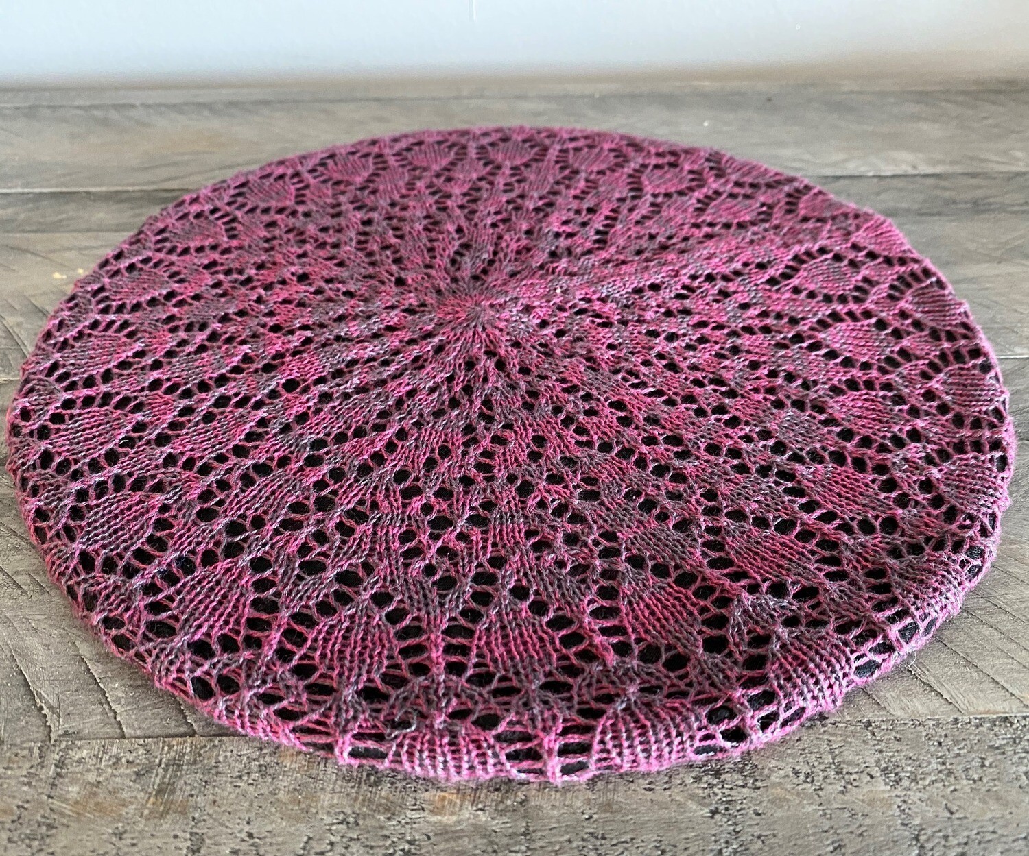 Fuchsia/gray Lined Beret Snood