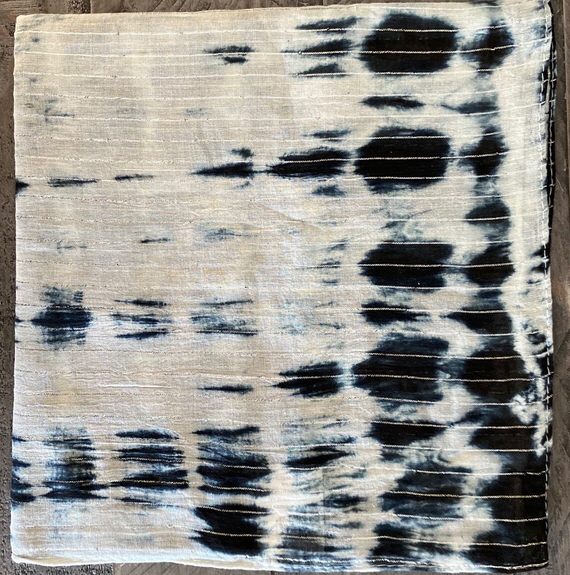 Black tie dyed tichel