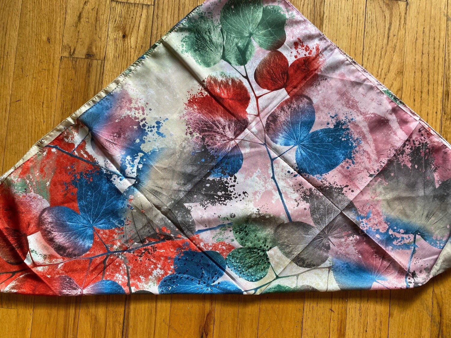 Pink w/big leaves pattern hand decorated tichel