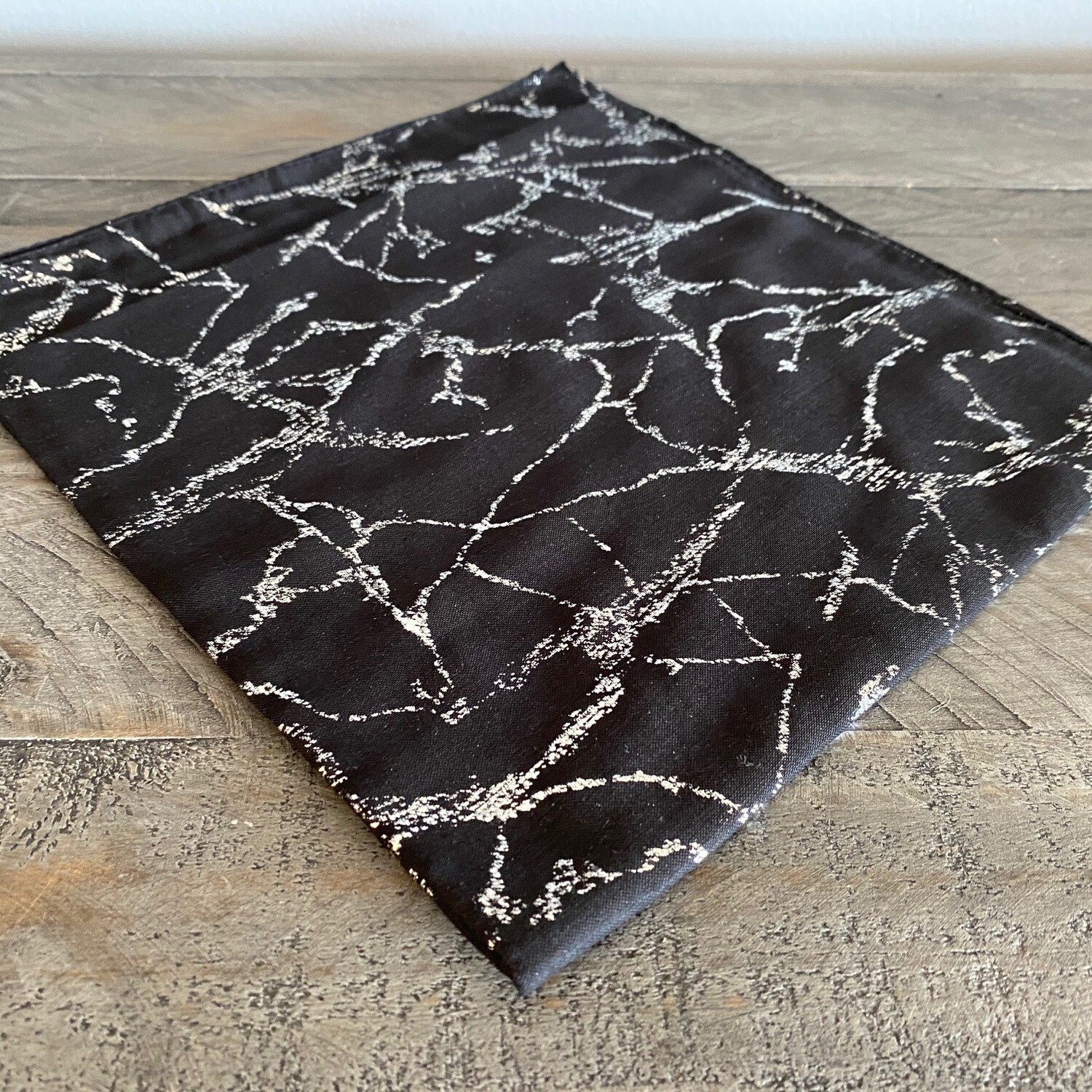 Black - metallic silver marble pattern tichel