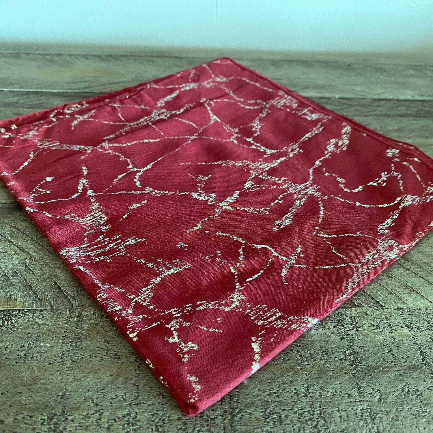 Maroon - metallic silver marble pattern tichel