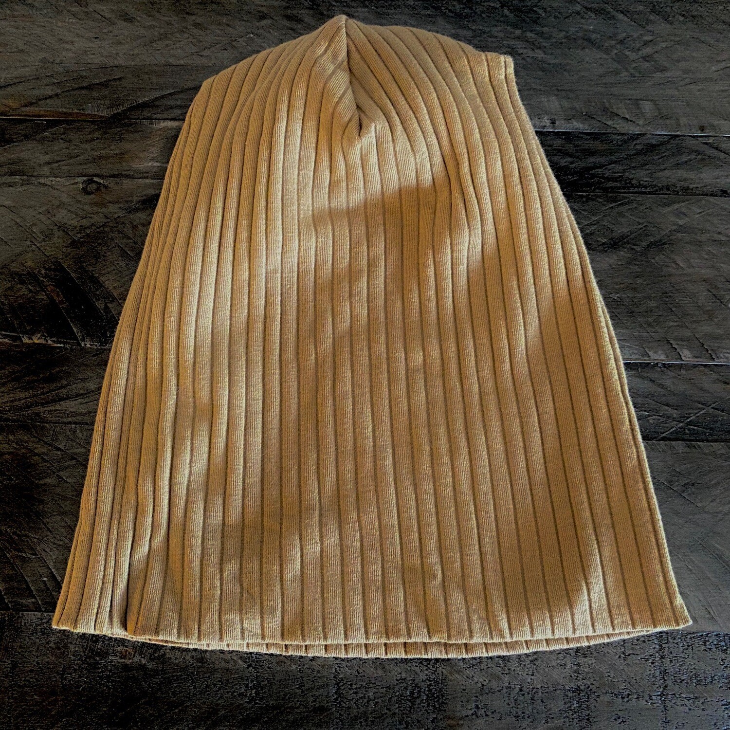 Tan wide ribbed beanie