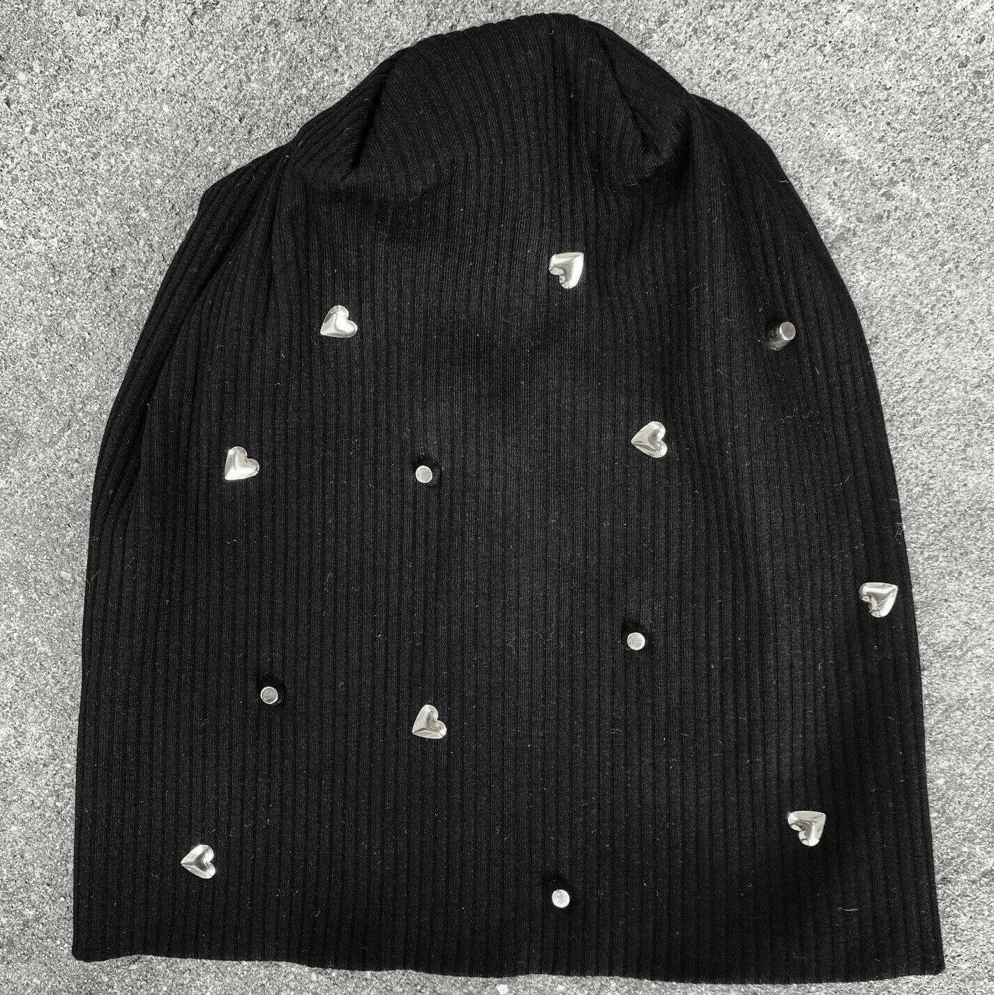 Black ribbed cotton beanie - silver hearts &amp; studs