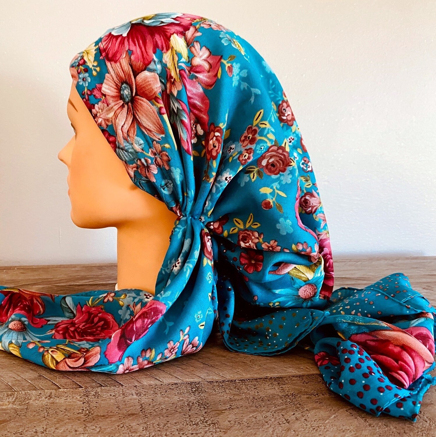 Beautiful teal/turquoise  pretied Turkish Tichel
